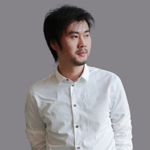 农民歌手张小五的日常生活趣事揭秘